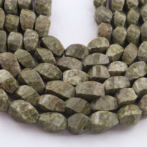 1  Strand Vessonite Faceted Briolettes -Fancy  Shape  Briolettes  17mmx9mm -31mmx15mm-9 Inches BR03407 - Tucson Beads