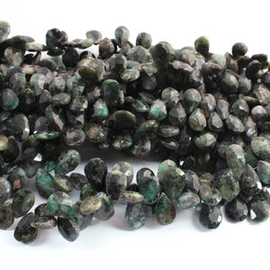 1  Strand Shaded Emerald Faceted Briolettes  - Pear Shape Briolettes  12mmx9mm-21mmx13mm - 10.5 Inches BR4187 - Tucson Beads