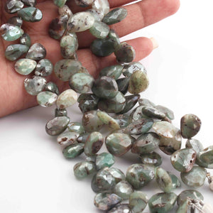1 Strand Shaded Emerald  Faceted  Briolettes  -  Pear Shape Briolettes 19mmx12mm   BR1803 - Tucson Beads