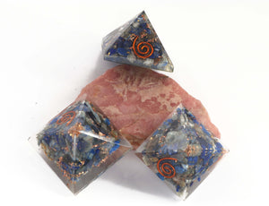 2Pcs Lapis Baby Orgone Pyramid, Reiki Healing Crystal Pyramid, Spiritually Accelerator Stone of Comfort Protection 26x19mm HS215 - Tucson Beads